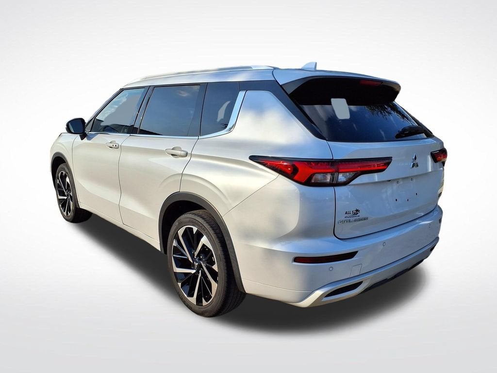 2022 Mitsubishi Outlander SEL