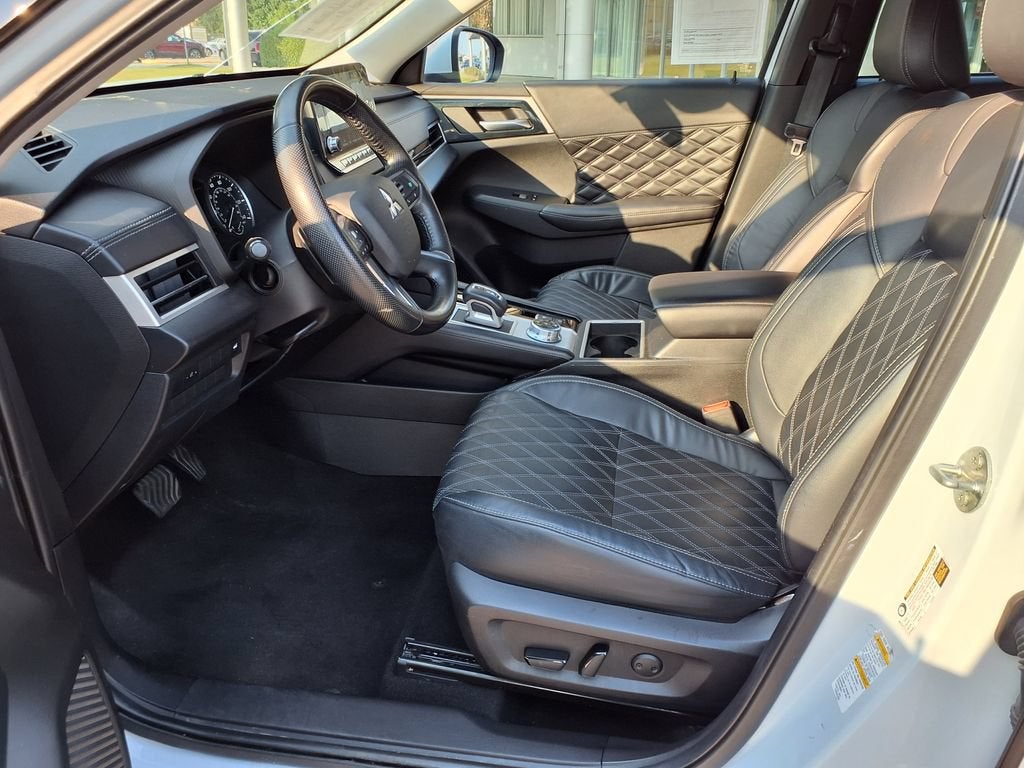 2022 Mitsubishi Outlander SEL