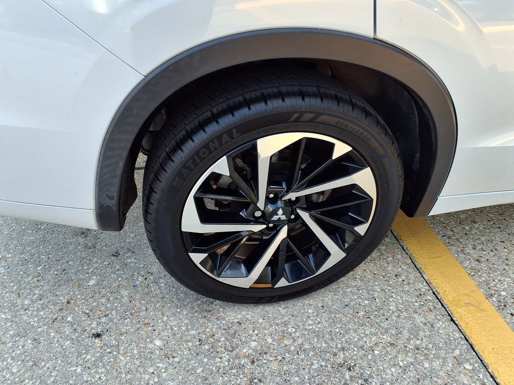 2022 Mitsubishi Outlander SEL