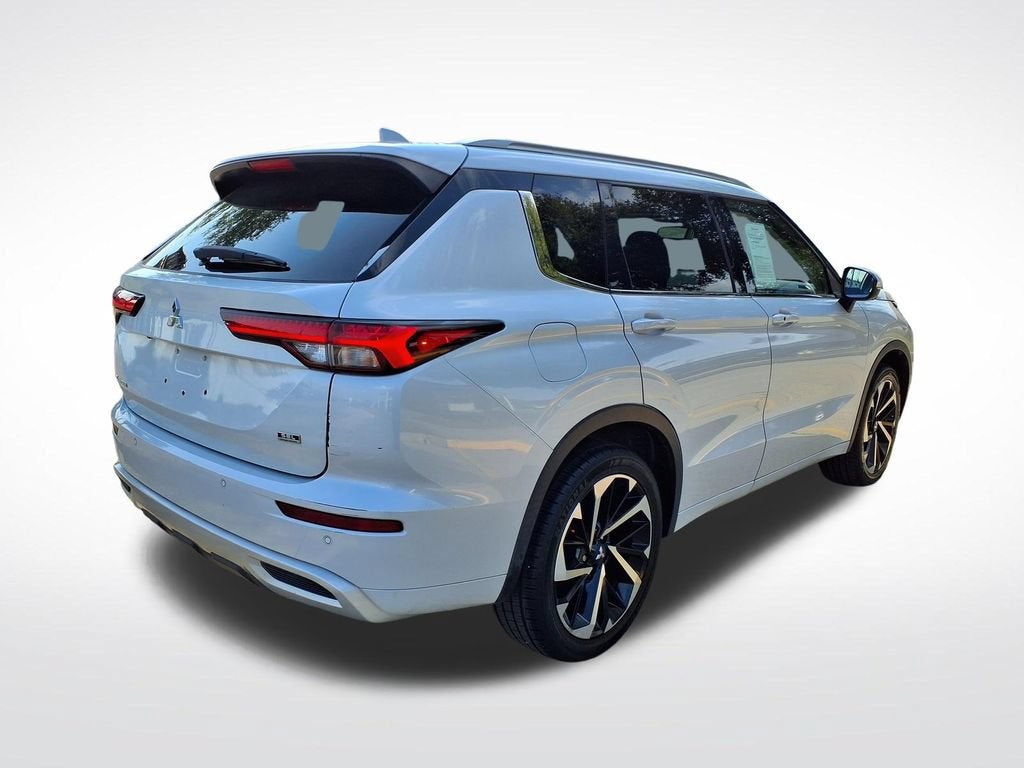 2022 Mitsubishi Outlander SEL