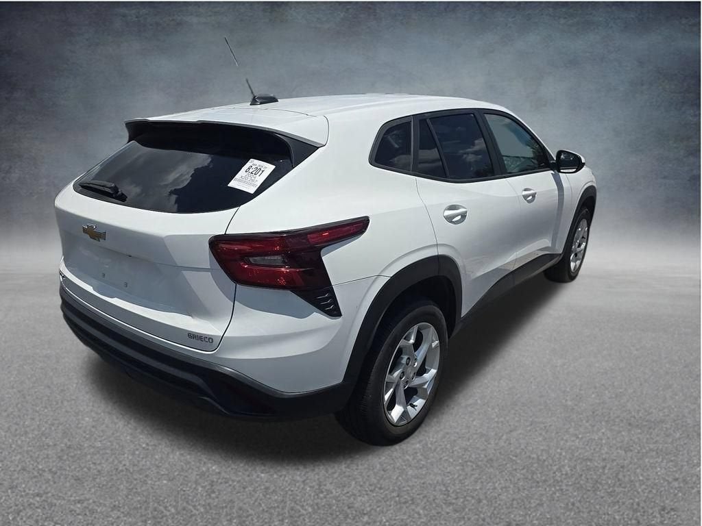 2024 Chevrolet Trax LS