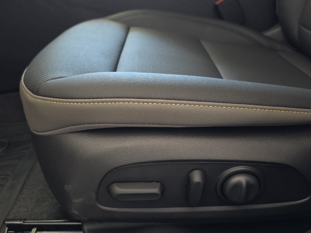 2026 Chevrolet Trax Activ - Photo 27