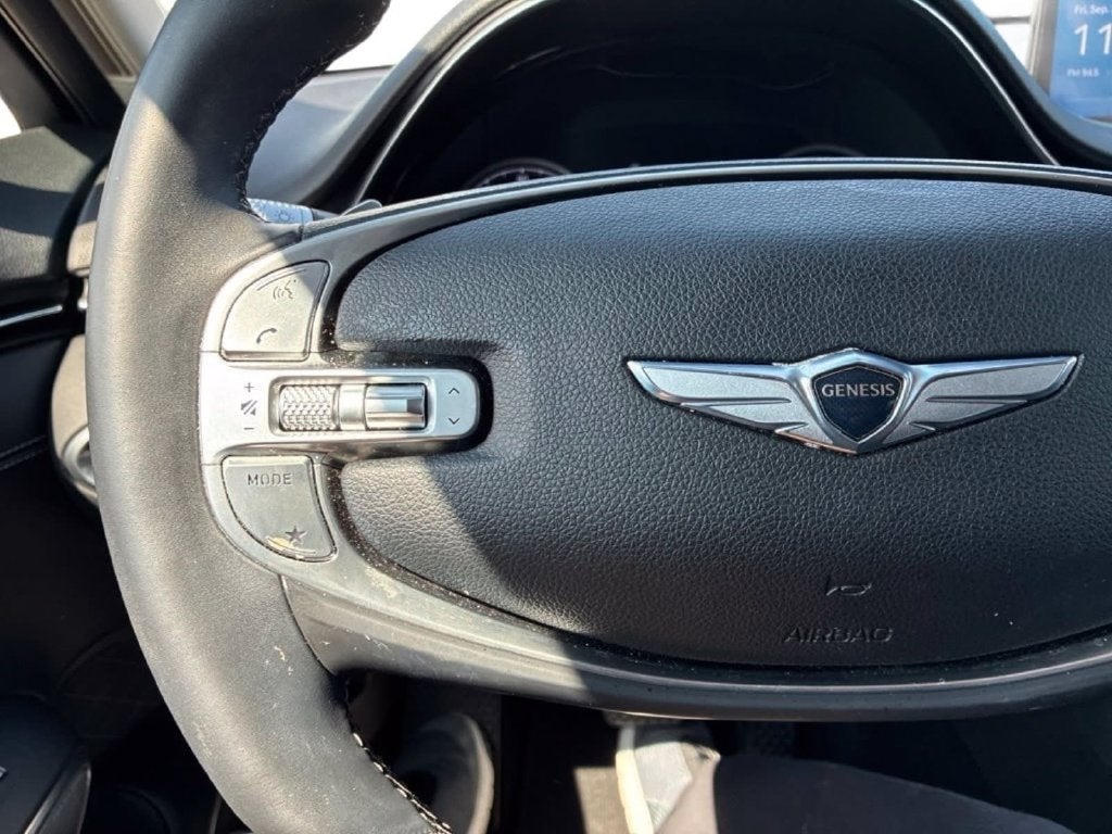 2023 Genesis GV70 2.5T