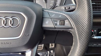 2022 Audi SQ5 Premium