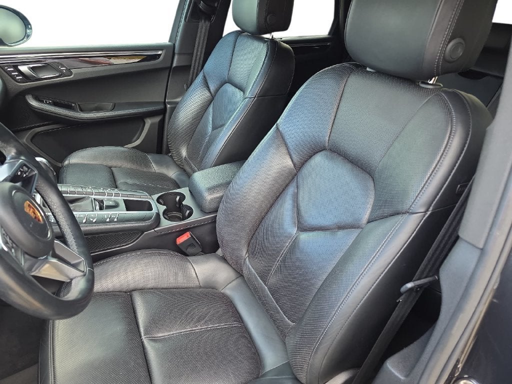 2018 Porsche Macan NA