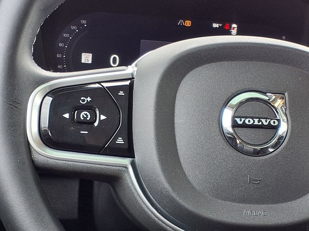 2023 Volvo XC90 Core