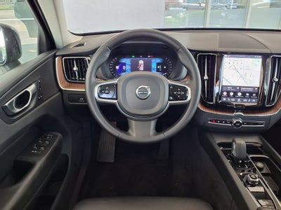 2024 Volvo XC60 Plus Dark Theme