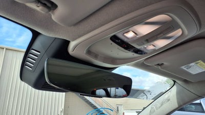 2023 Volvo XC40 Ultimate Bright Theme