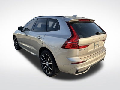 2025 Volvo XC60 Plus