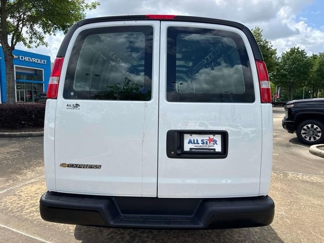 2026 Chevrolet Express Cargo WT