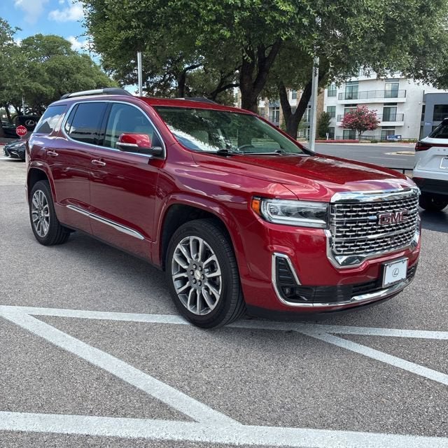 2022 GMC Acadia Denali