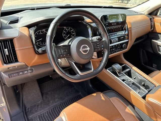 2022 Nissan Pathfinder Platinum