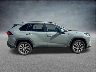 2021 Toyota RAV4 XLE Premium