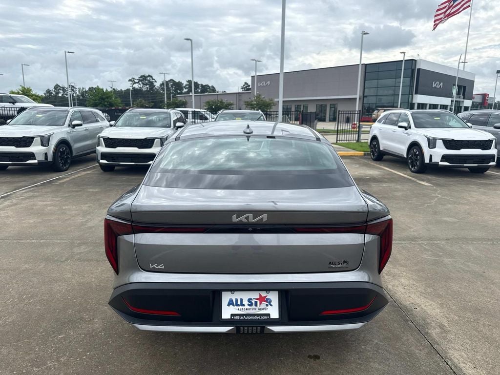 2025 Kia K4 LXS