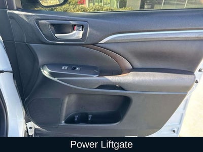 2017 Toyota Highlander Limited