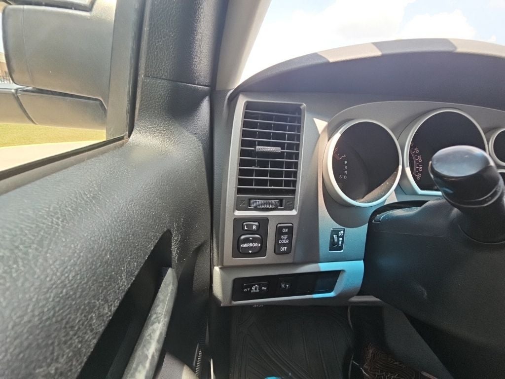 2011 Toyota Tundra Grade CrewMax