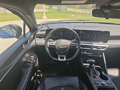2022 Kia K5 GT-Line