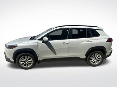 2022 Toyota Corolla Cross LE
