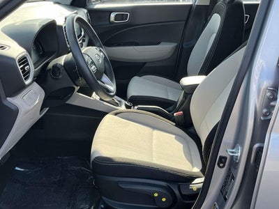 2025 Hyundai Venue SEL