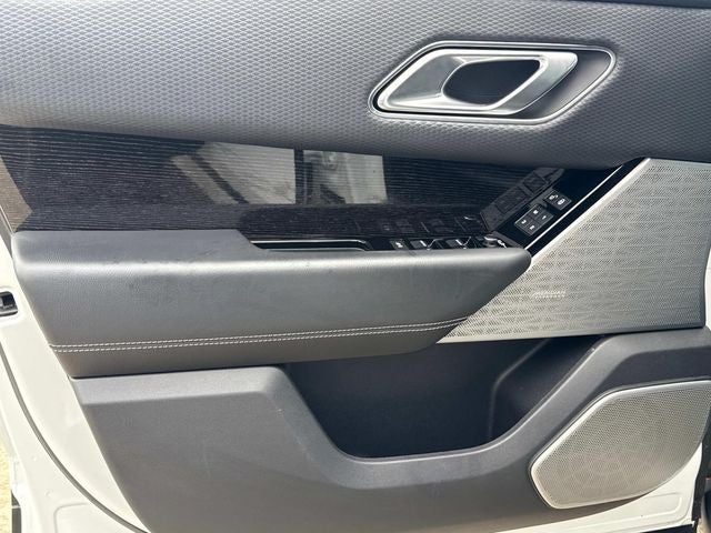2018 Land Rover Range Rover Velar SE R-Dynamic