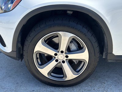 2017 Mercedes-Benz GLC GLC 300