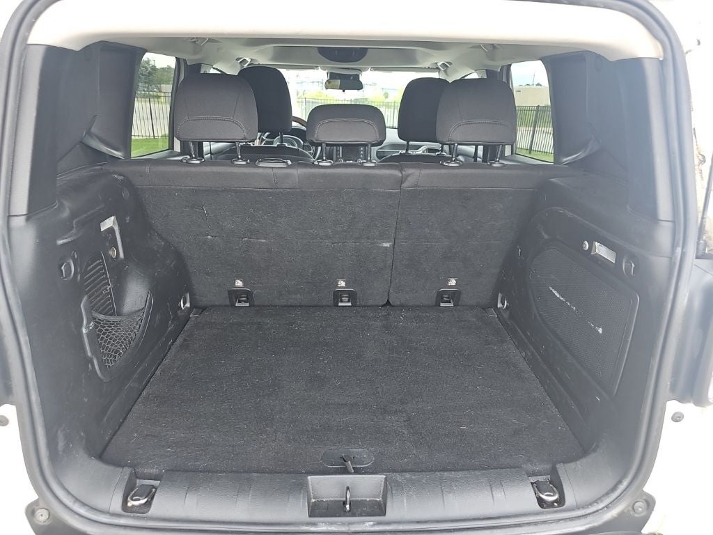 2016 Jeep Renegade Latitude 75th Anniversary Edition