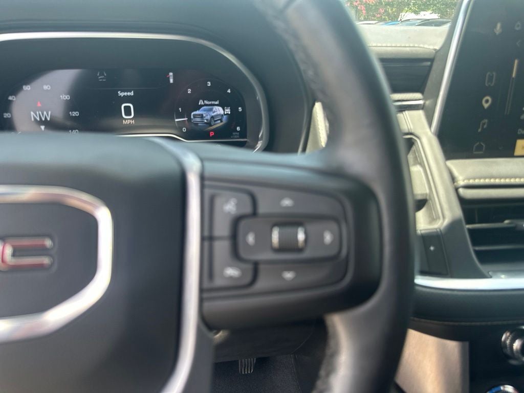 2024 GMC Yukon XL SLT