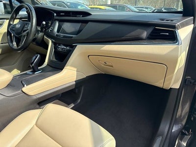 2017 Cadillac XT5 Base