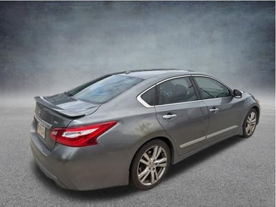 2017 Nissan Altima 2.5 SV