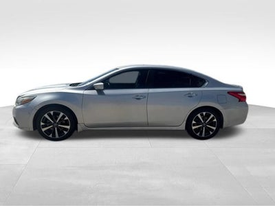 2016 Nissan Altima 2.5 SR