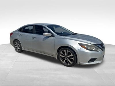 2016 Nissan Altima 2.5 SR