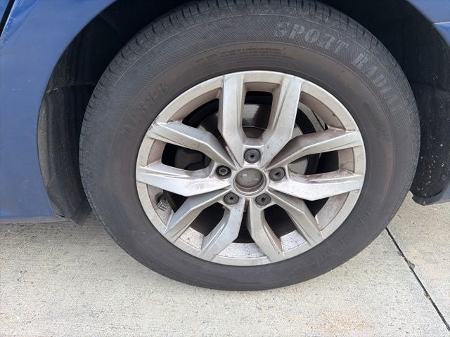 2016 Volkswagen Passat 1.8T S