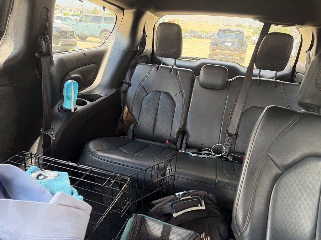 2020 Chrysler Pacifica Touring L