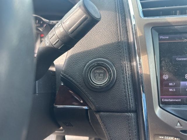 2013 Lincoln MKX Base