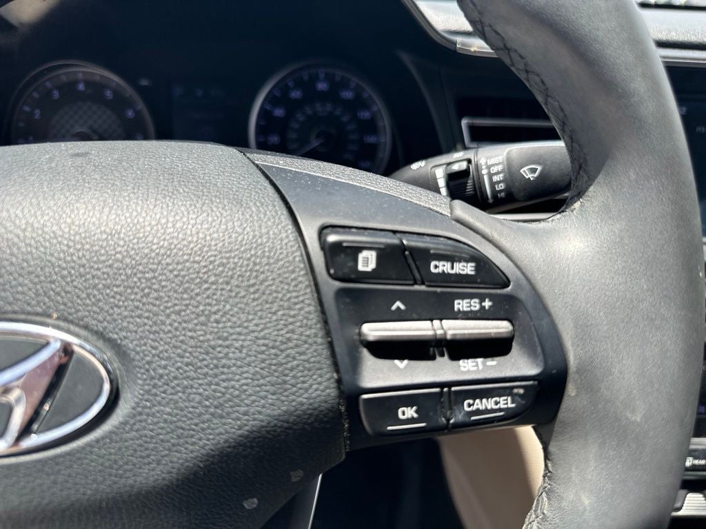 2020 Hyundai Elantra Limited
