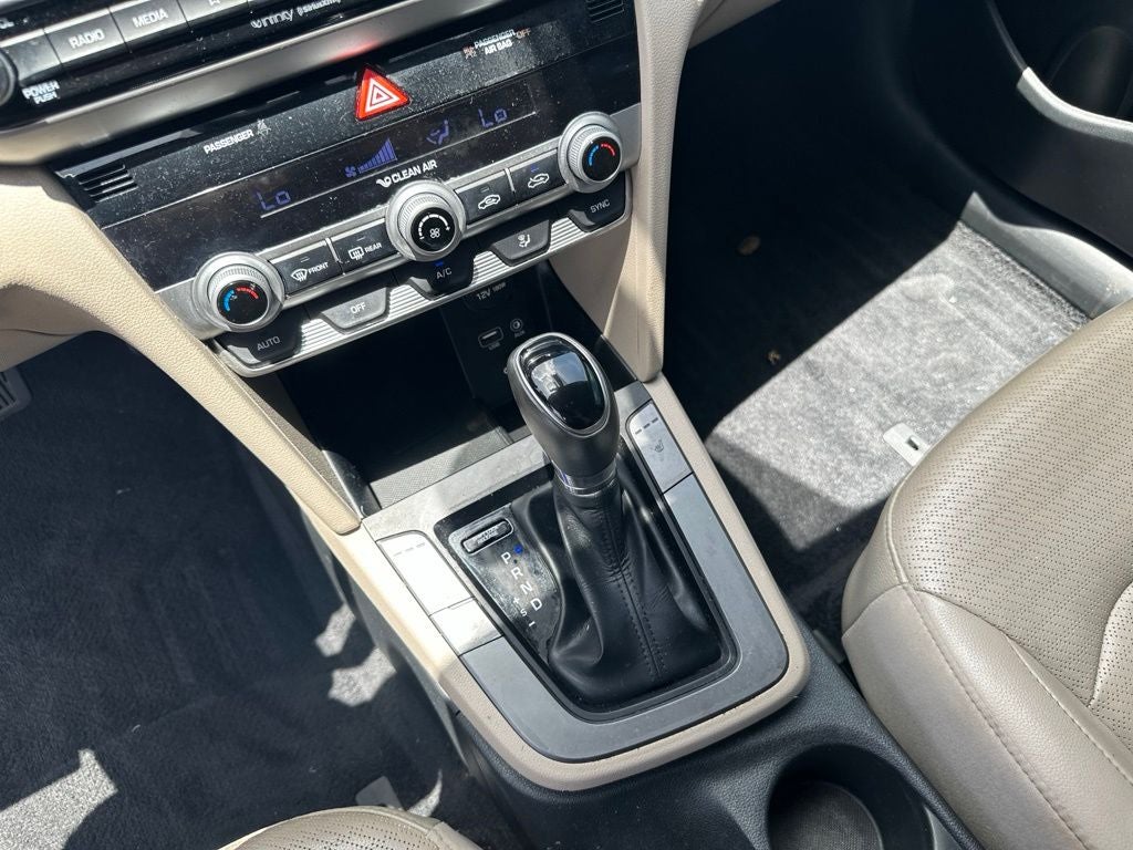2020 Hyundai Elantra Limited