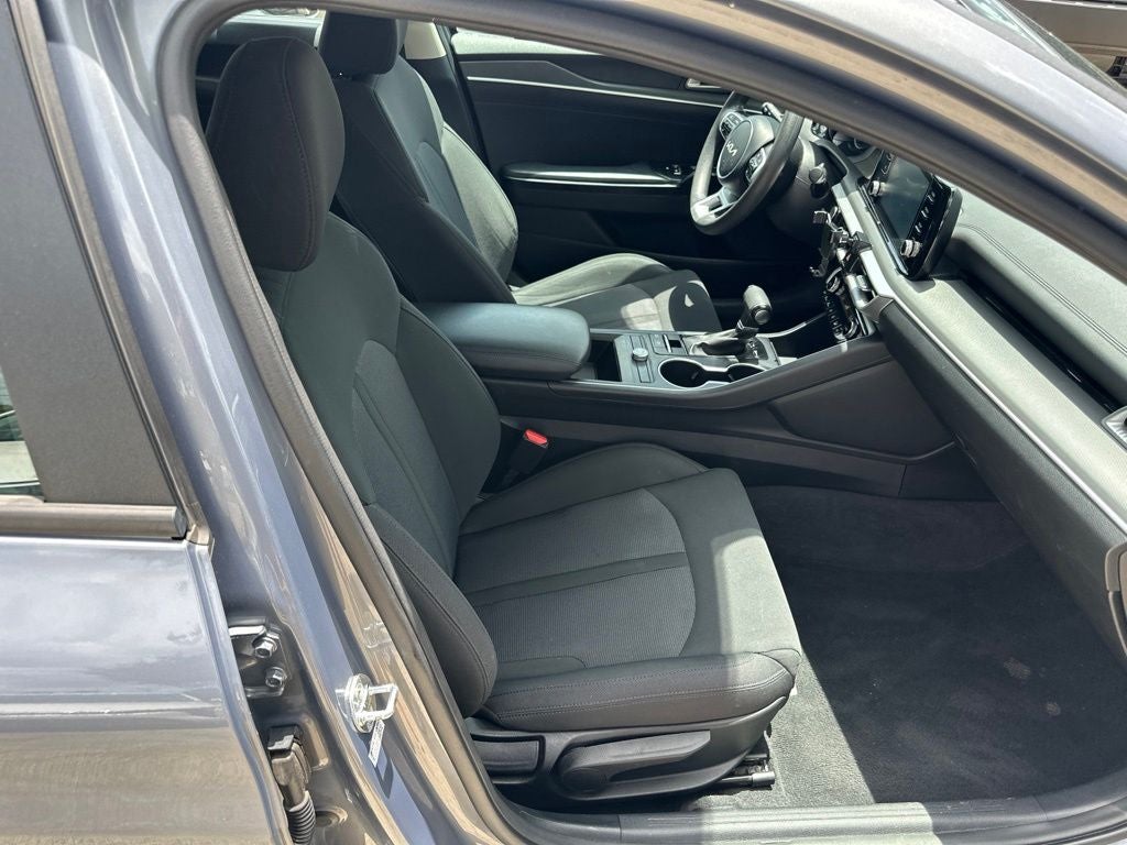 2022 Kia K5 LXS