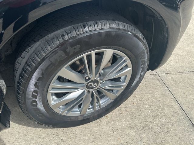 2020 INFINITI QX80 LUXE