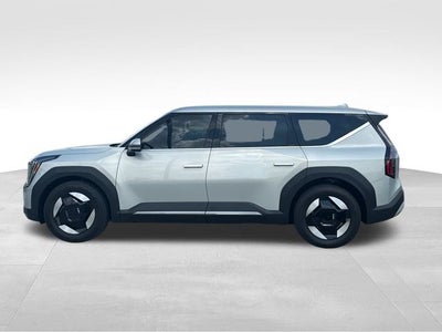 2024 Kia EV9 Light Long Range