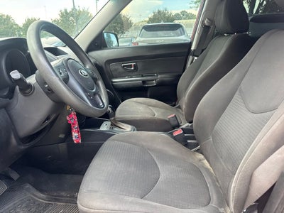 2013 Kia Soul Base