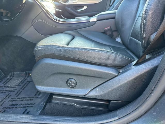 2021 Mercedes-Benz GLC GLC 300