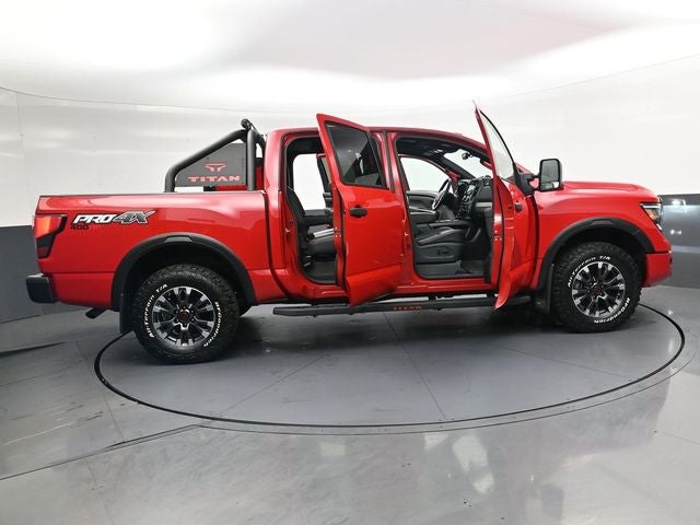 2024 Nissan Titan PRO-4X