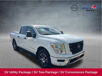 2024 Nissan Titan SV