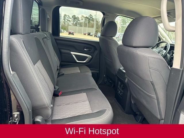 2024 Nissan Titan XD SV