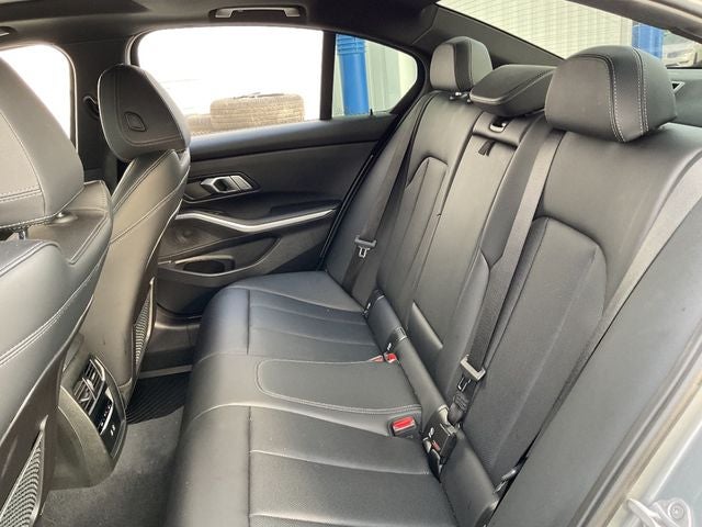 2023 BMW 3 Series 330i