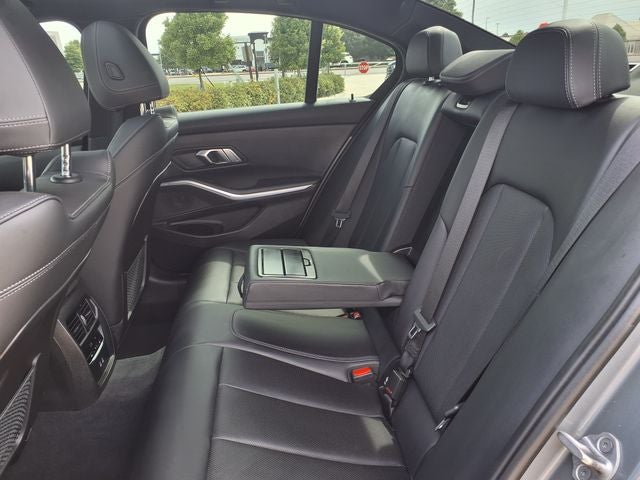 2023 BMW 3 Series 330i