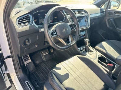 2022 Volkswagen Tiguan 2.0T SE R-Line Black