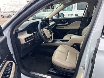 2025 Lincoln Corsair Premiere
