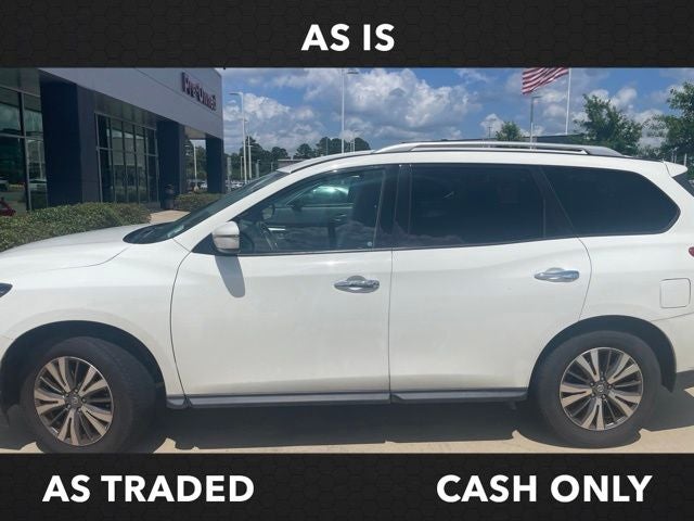 2019 Nissan Pathfinder SV