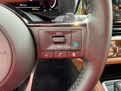 2025 Nissan Pathfinder Platinum